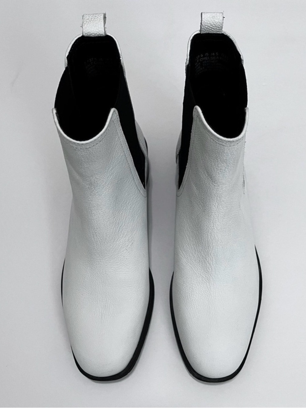Kenneth Cole Reaction Salt Chelsea White Leather Boots